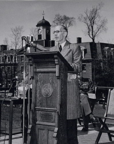 The Right Honourable Vincent Massey reading the address - UAPC11no11(13)